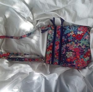 Vera Bradley quilted bag